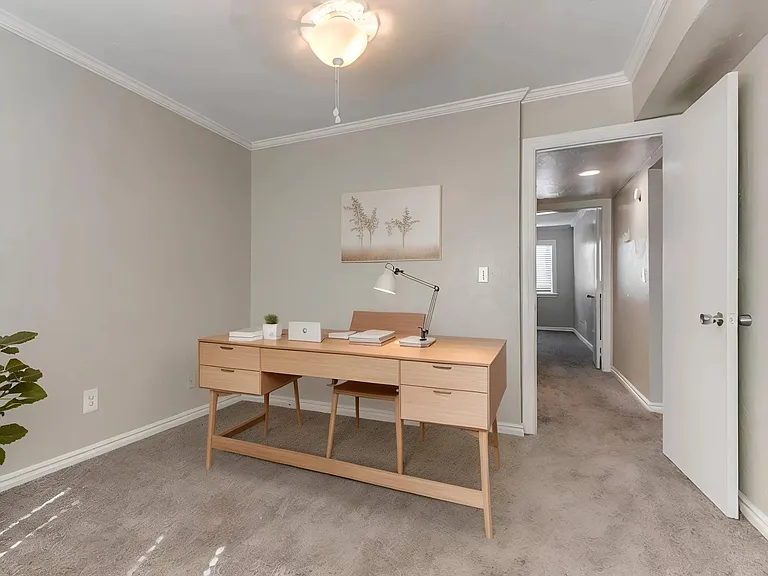 The Current Apartments — Photo 4