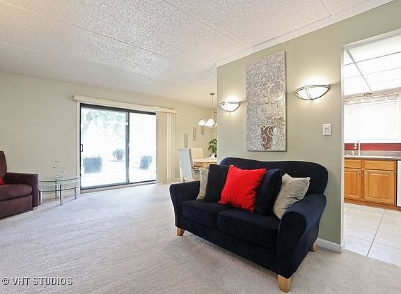 2nd image of 474 Valley Dr APT 201