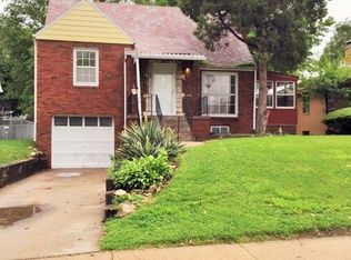 4208 Poppleton Ave, Omaha, NE 68105