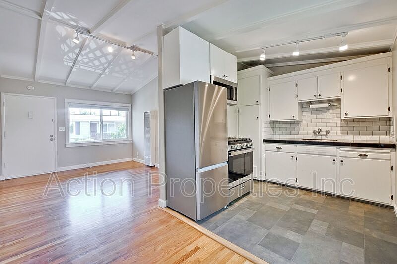 1st image of 366 & 372 Camille Ct #372-5