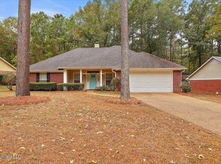157 Hanover Dr, Brandon, MS 39047