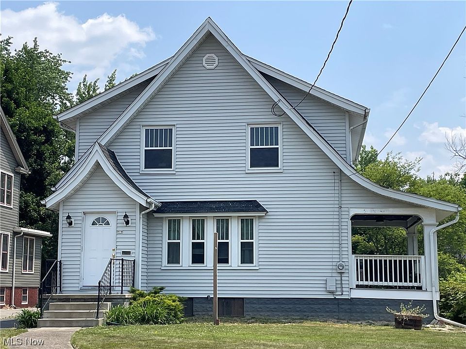 1st image of 379 Trumbull Ave SE