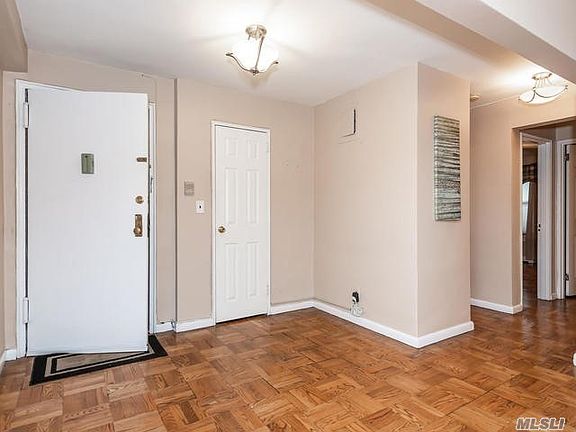 2nd image of 1 Birchwood Ct APT 1D