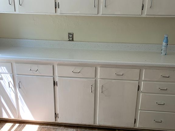 4th image of 47 Isham St