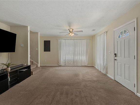 5th image of 524 21st Ave