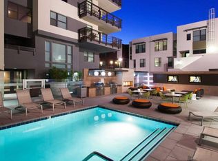 168 W Green St, Pasadena, CA 91105