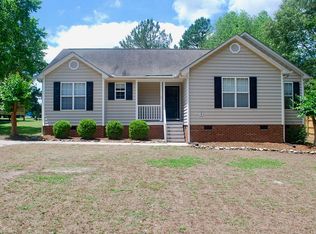 132 Sweet Pea Ln, Willow Spring, NC 27592