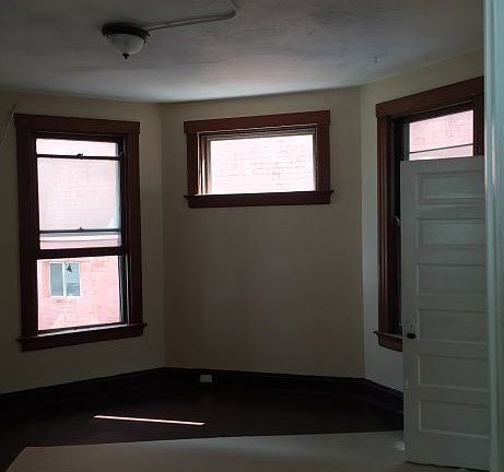5th image of 3711 Glenway Ave #2