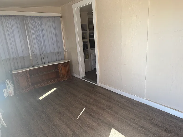 15480 5th St #B — Photo 8
