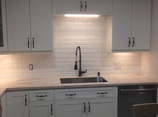 5232 SW 89th Ct, Miami, FL 33165