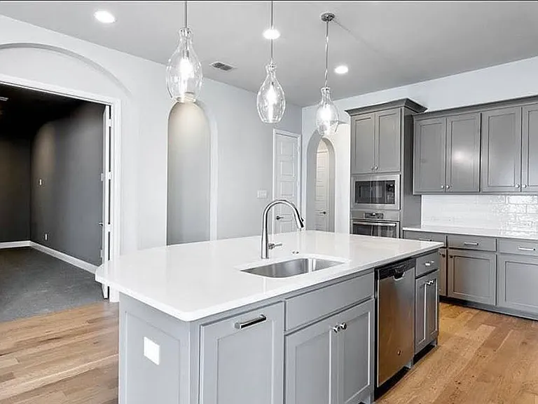 842 Quarter Horse Ln — Photo 12