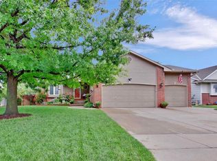 11308 W Central Park Cir, Wichita, KS 67205