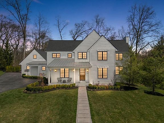 2nd image of 215 Hadsell Dr