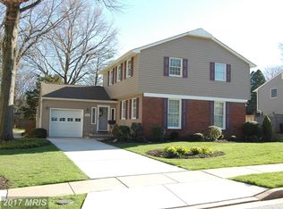 2146 Suburban Greens Dr, Lutherville Timonium, MD