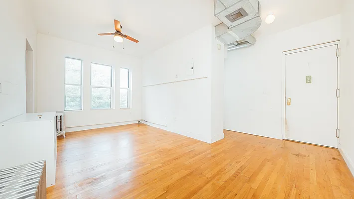 Rented by Nooklyn NYC LLC | media 1
