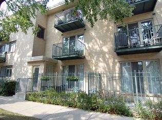 1256 W Byron St #2, Chicago, IL 60613