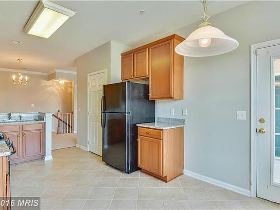 5th image of 43860 Hickory Corner Ter Unit 111