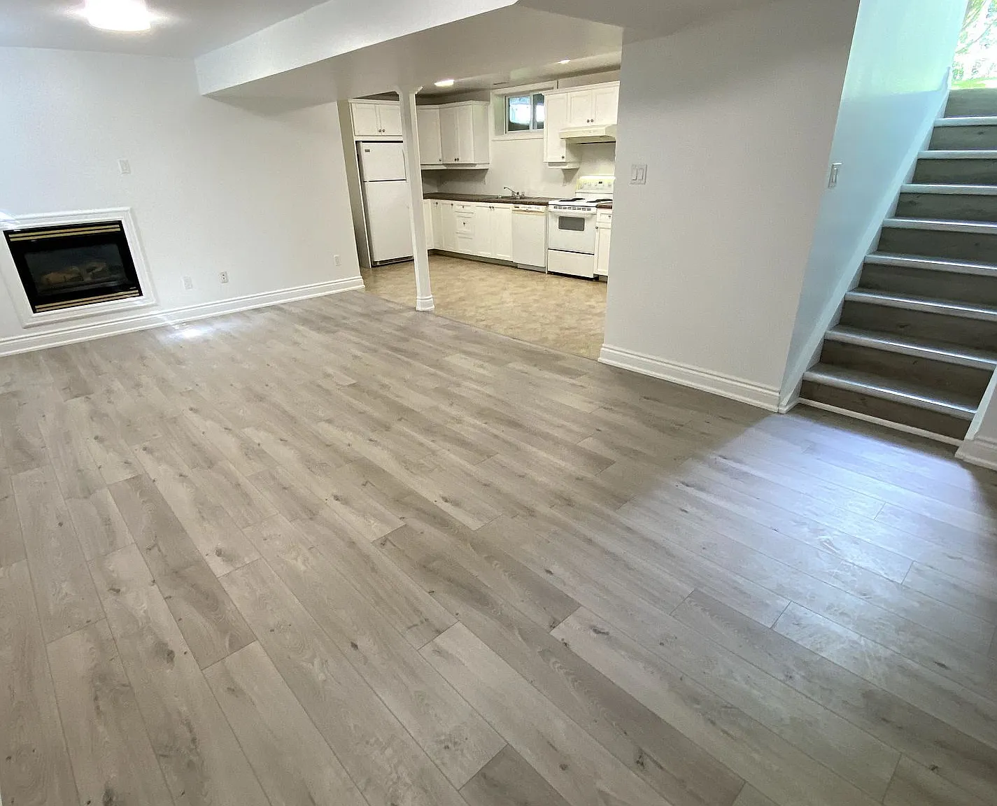 2 bed, $1,900 — Photo 3
