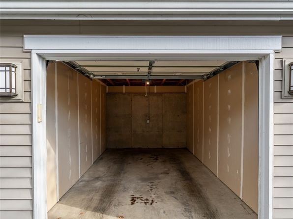 1709 134th Street SE #3, Bellevue, WA 98005