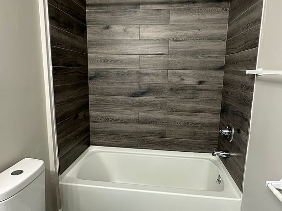 3rd image of 151 Saltonstall Ave #2B