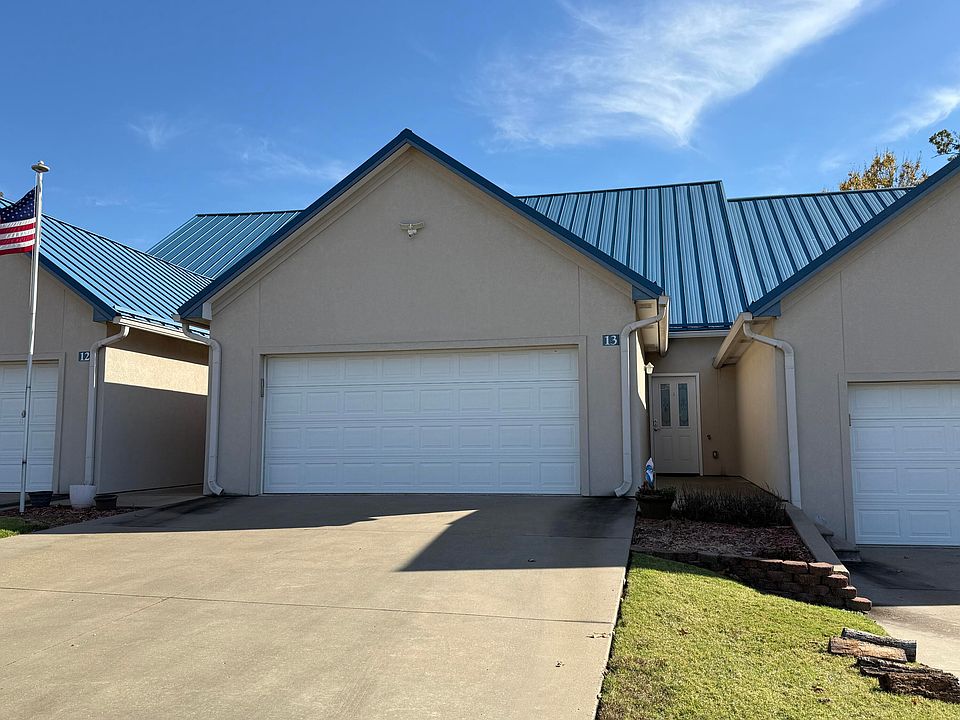 2nd image of 35005 Colony Cove Cir Unit 13