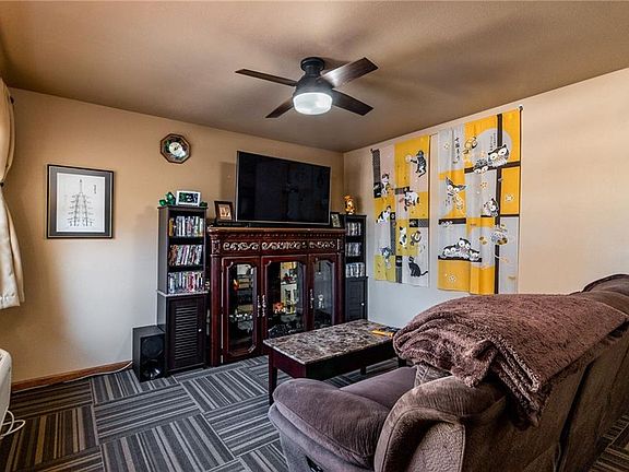 3rd image of 5523 Frontier Dr APT 1
