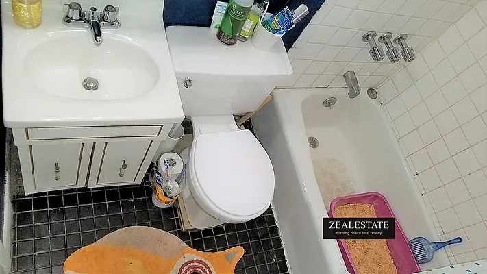 Rented by ZealEstate Group Inc | media 11