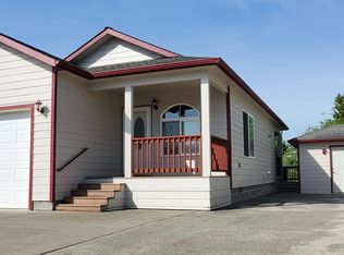 3 Creek Ln, Lakeside, OR 97449