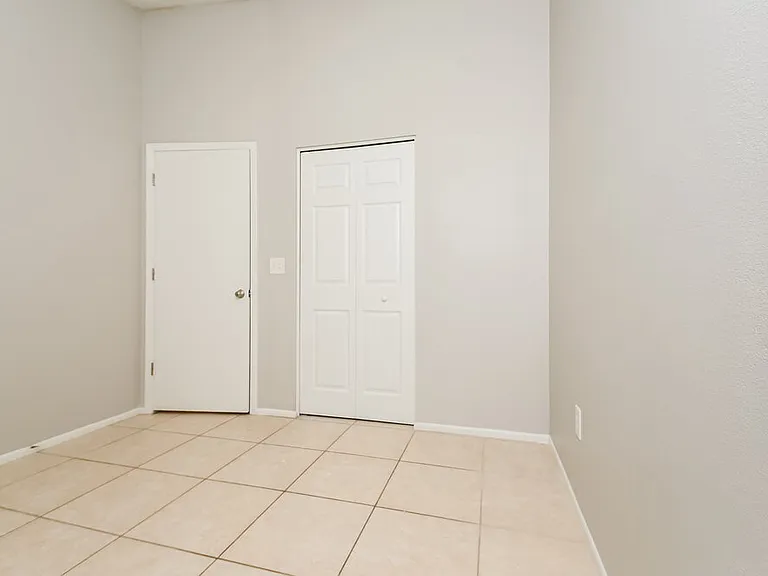 13656 Laraway Dr — Photo 11