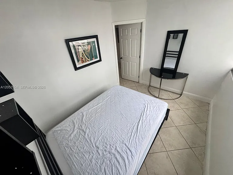 905 Brickell Bay Dr #623 — Photo 15