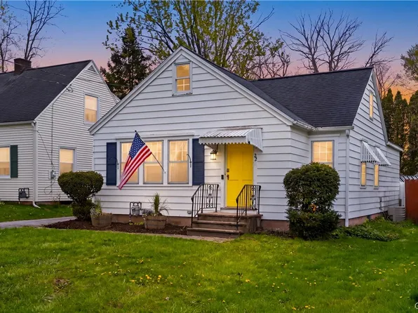 22 Vanduyne Ave, Auburn, NY 13021