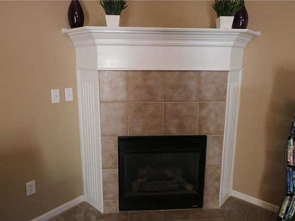 4th image of 4715 Wilshire Dr N