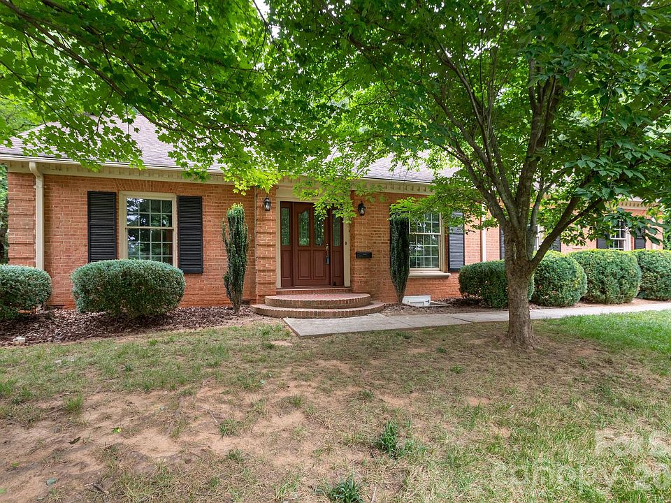 1st image of 5511 Robinhood Rd