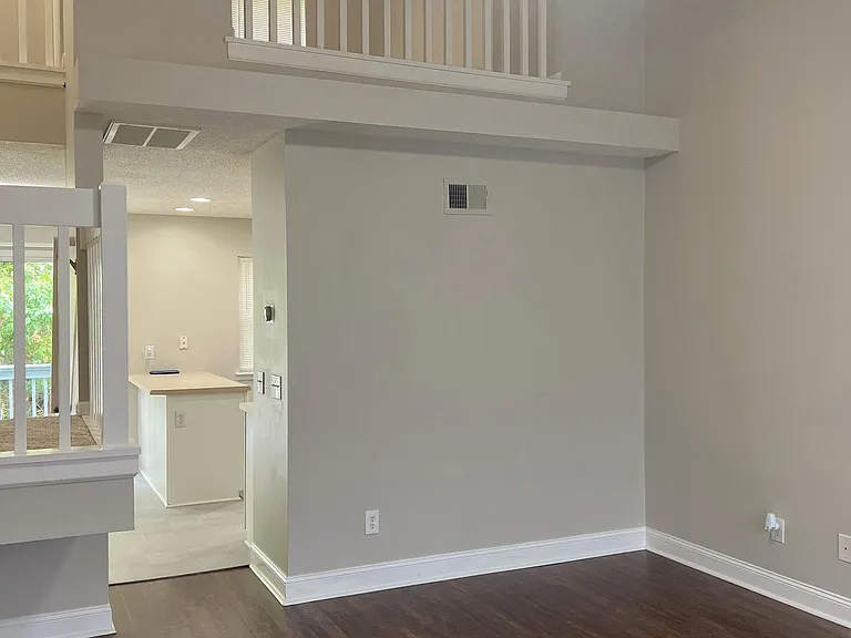 1781 Forest Side Ln — Photo 12