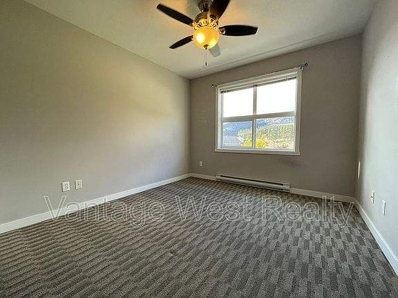5th image of 1479 Glenmore Rd N #205