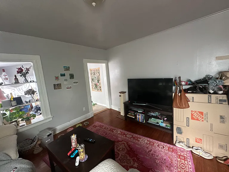 23 Benton St #2 — Photo 2