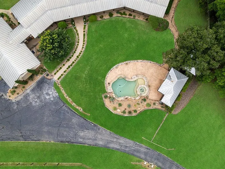 1382 E Blackjack Rd — Photo 19