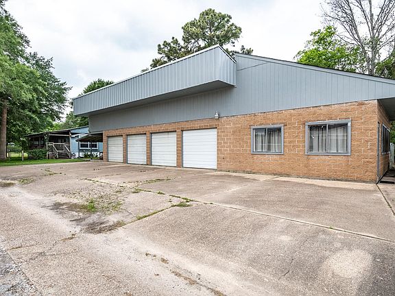 4th image of 24919 Fm 2100 Rd