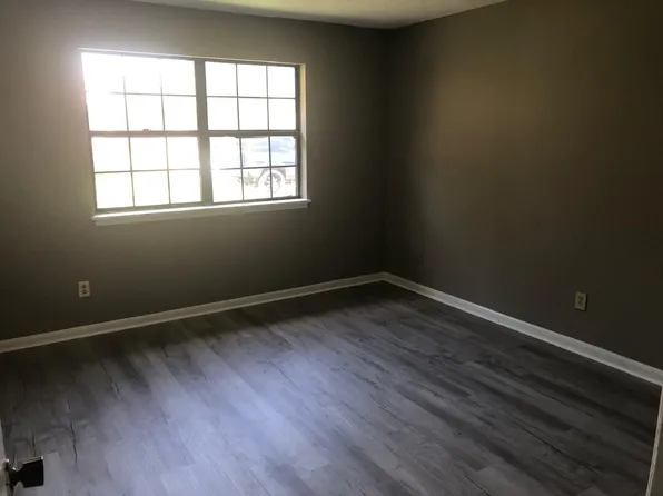 648 Gawin Dr, Warner Robins, GA 31093