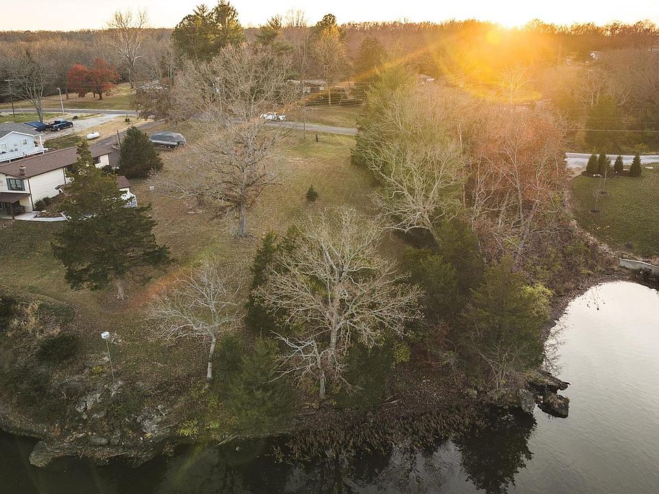 2000 Lakeshore Dr, Cuba, MO 65453 Zillow