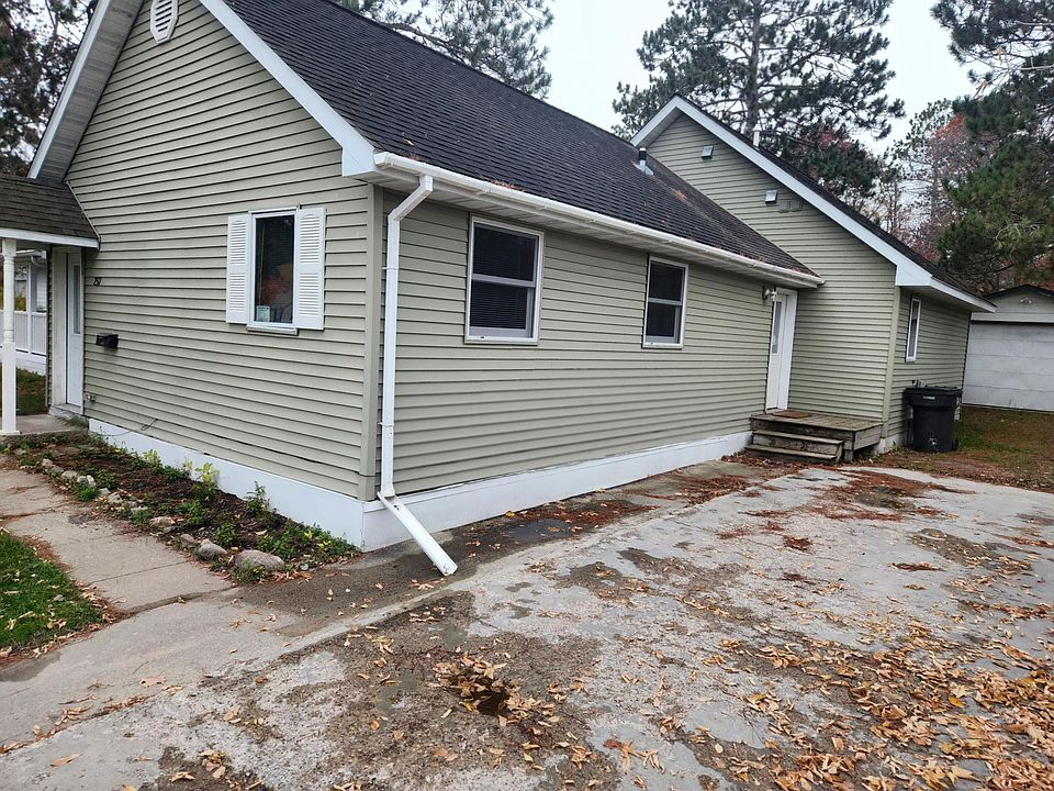 1st image of 2517 Calihan Ave NE