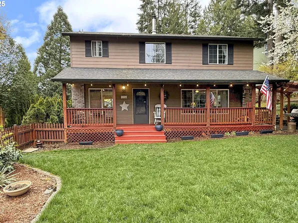 17700 Loundree Dr, Sandy, OR 97055