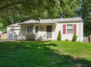 2412 Ambelwood Ln, O'Fallon, MO 63368