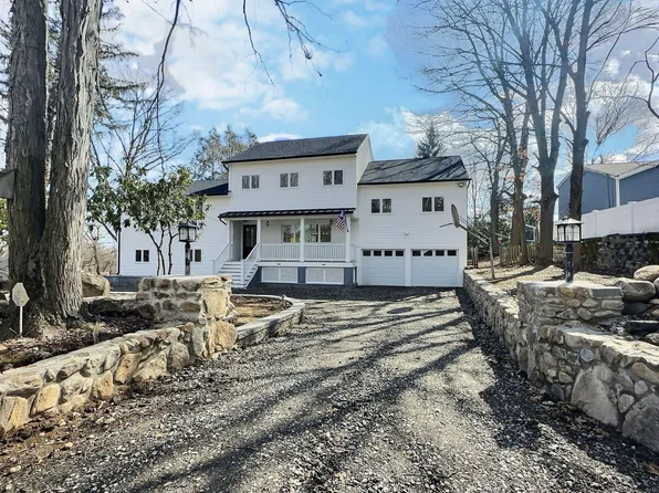 14 St. Marys Lane, Norwalk, CT 06851
