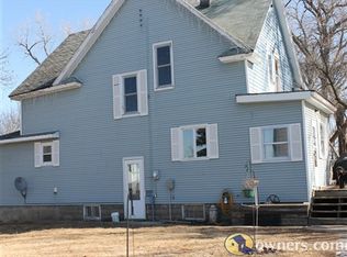 46741 221st St, Brookings, SD 57006
