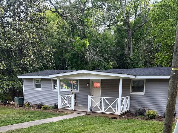 66 Toomer Loop Rd, Pittsboro, NC 27312
