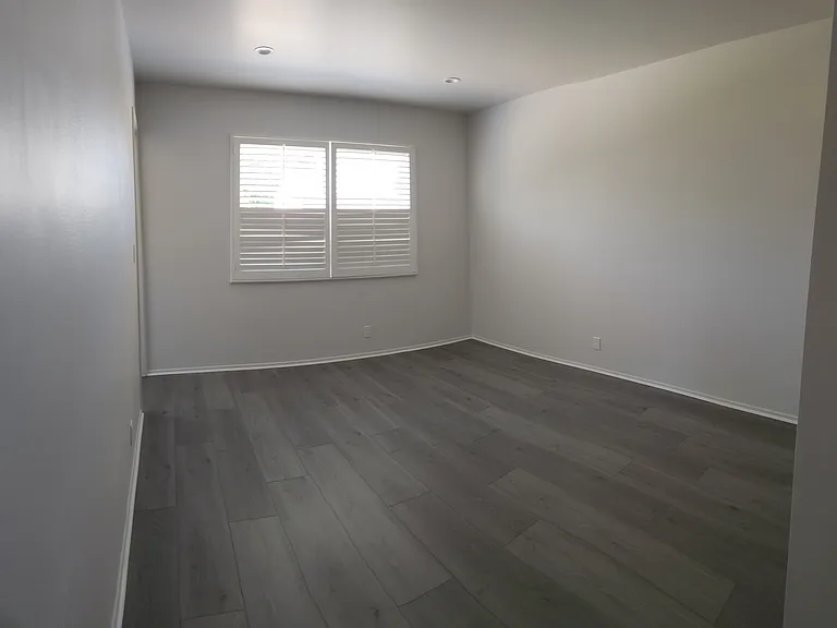 6081 Pamela Ln — Photo 9