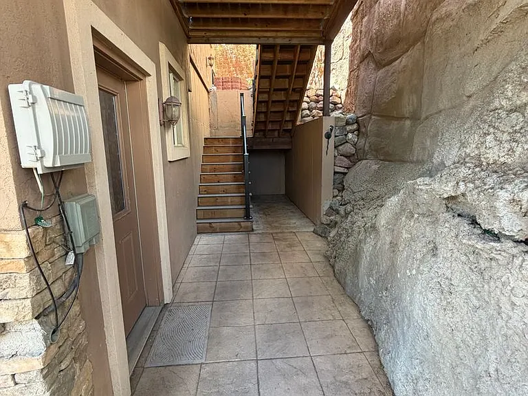 3203 W 7th Ave — Photo 2