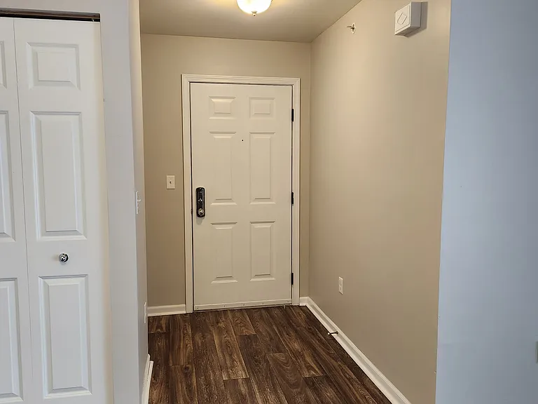 Abbey Ridge Apartment Homes — Photo 97