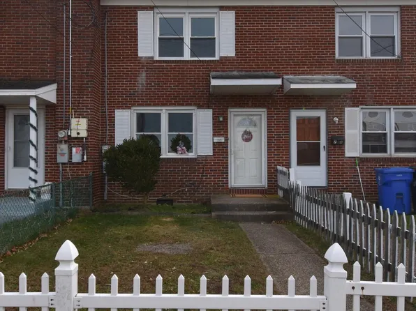 76 W 4th St, Burlington, NJ 08016